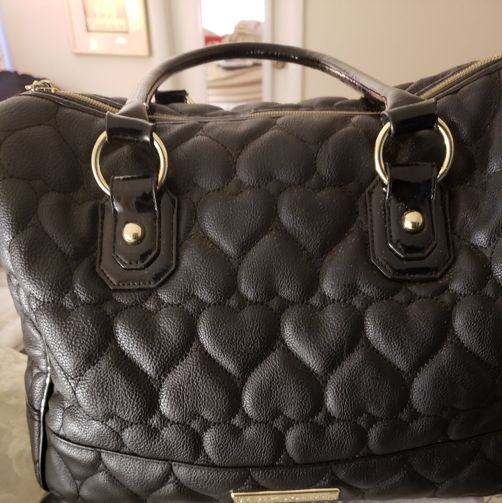 Heart love purse